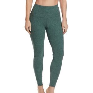 Beyond yoga by pure barrel green leggings